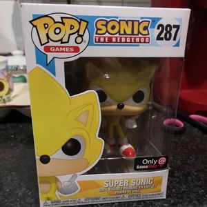 Special Edition Super Sonic Pop Funko